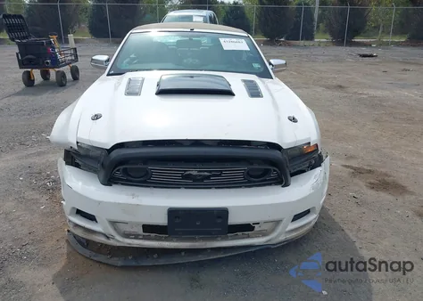 2013 Ford Mustang Gt z USA, uszkodzony, nr VIN 1ZVBP8FF4D5215661